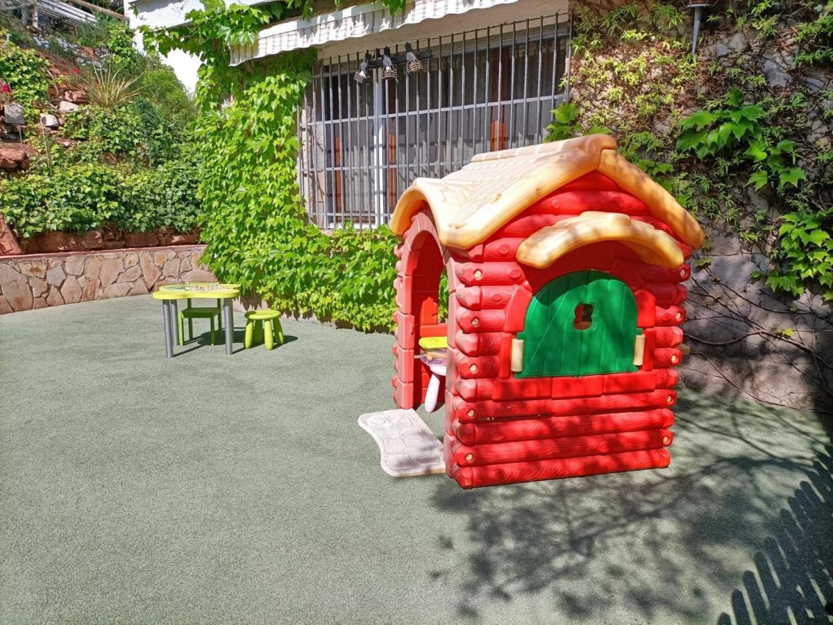Casa Acogedora Familiar Con Piscina Pallejá Exterior foto