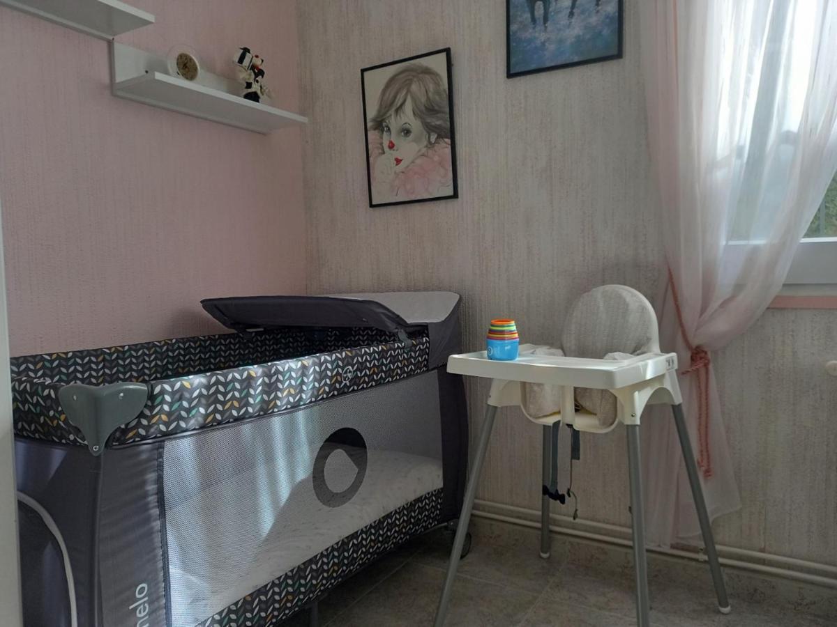 Casa Acogedora Familiar Con Piscina Pallejá Exterior foto